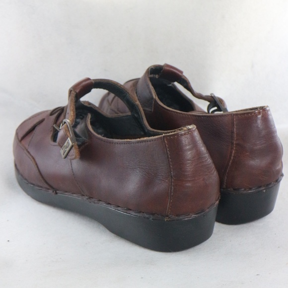 ZEETA Genuine Leather Cross Strap Mary Jane Shoes - Picture 3 of 8
